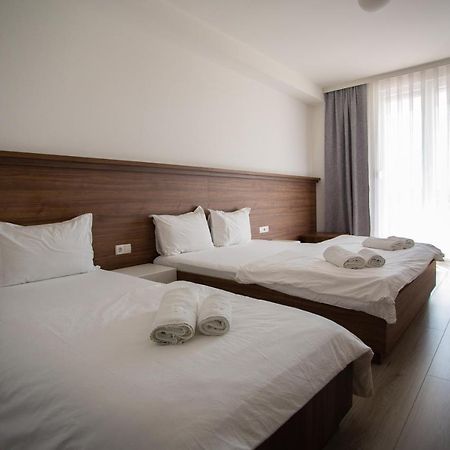 Hotel Dardani Косовська Митровиця Екстер'єр фото