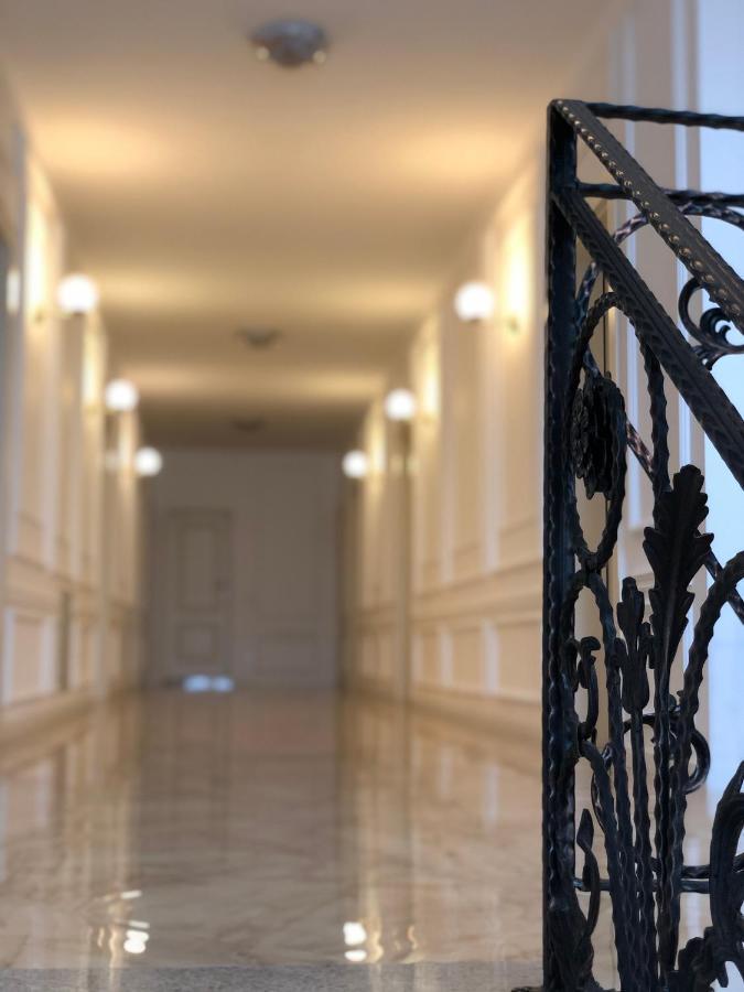 Hotel Dardani Косовська Митровиця Екстер'єр фото