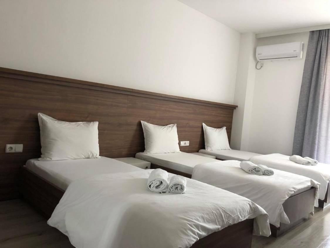Hotel Dardani Косовська Митровиця Екстер'єр фото