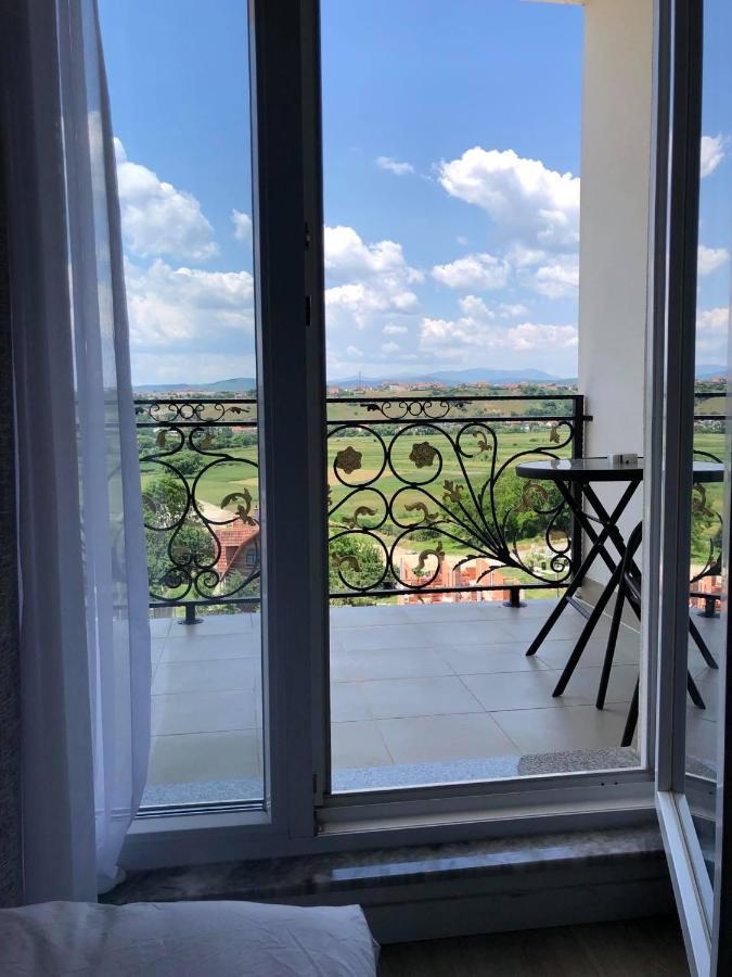 Hotel Dardani Косовська Митровиця Екстер'єр фото