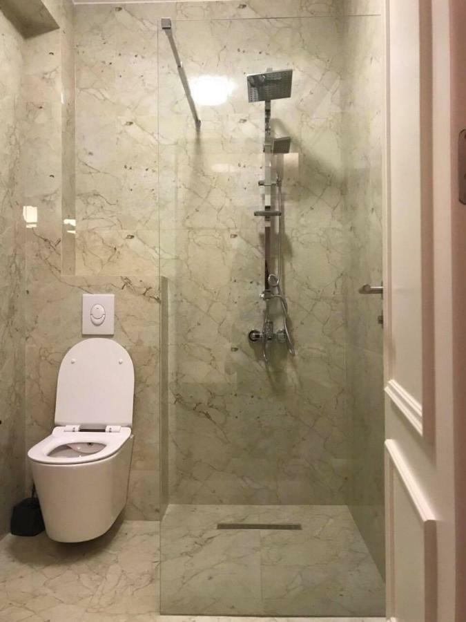 Hotel Dardani Косовська Митровиця Екстер'єр фото